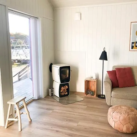 Feriehus Hjellebua - Stamsund, I Hjertet Av Lofoten Stamsund
