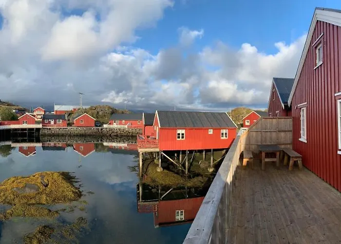 Feriehus Hjellebua - Stamsund, I Hjertet Av Lofoten