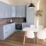 Hjellebua - Stamsund, I Hjertet Av Lofoten Стамсунн